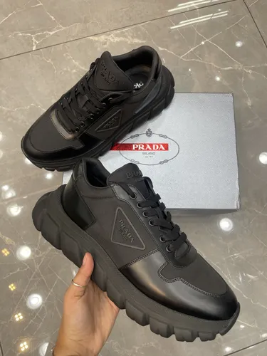Prada 21