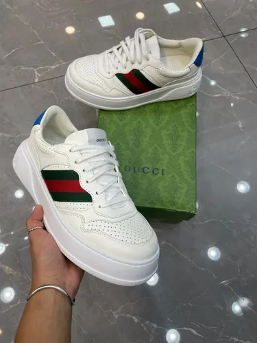 Gucci 26
