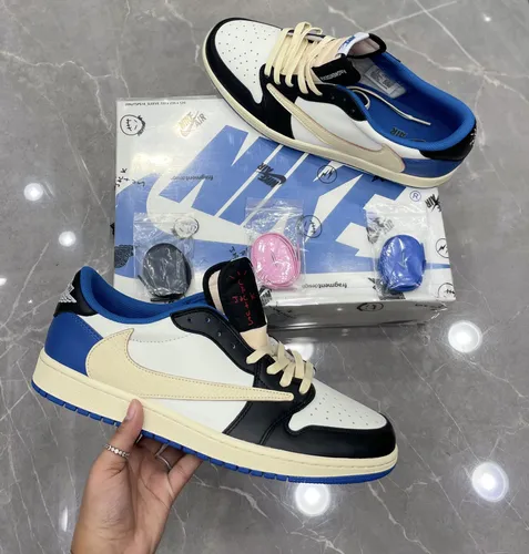 Nike 03