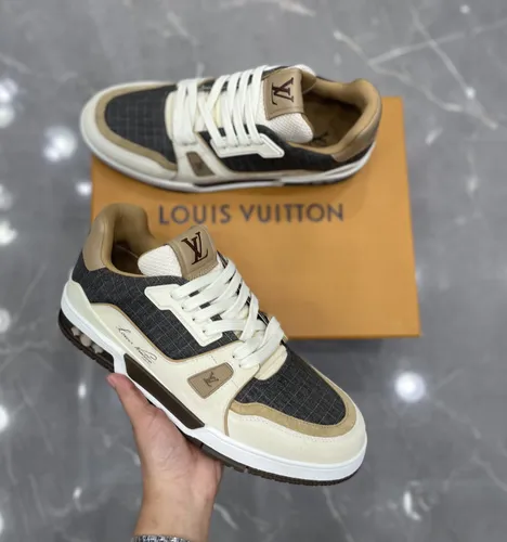 Louis Vuitton 41