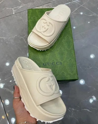 Gucci 11