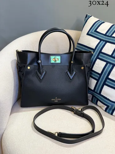 OnMySide Tote