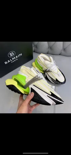 Balenciaga / Balmain 15