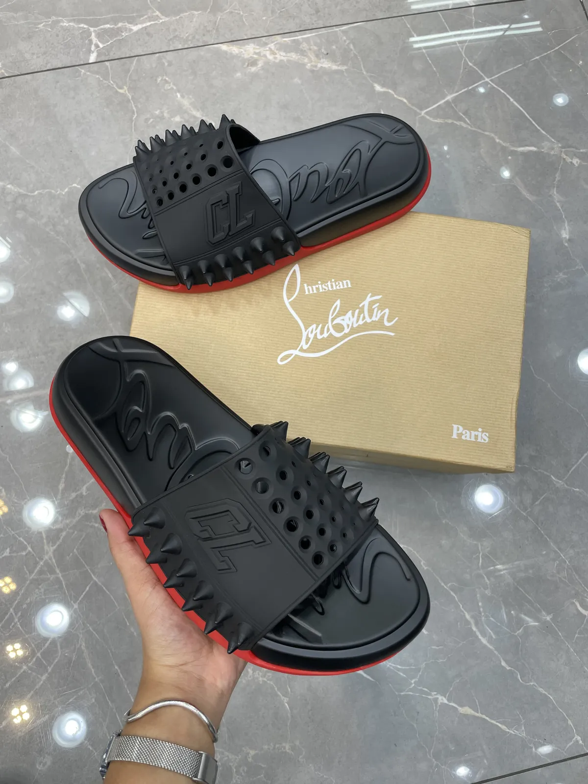 Amiri / Burberry / Louboutin 07