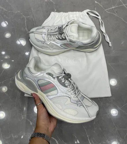Gucci 24