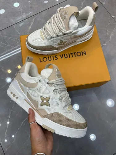 Louis Vuitton 14