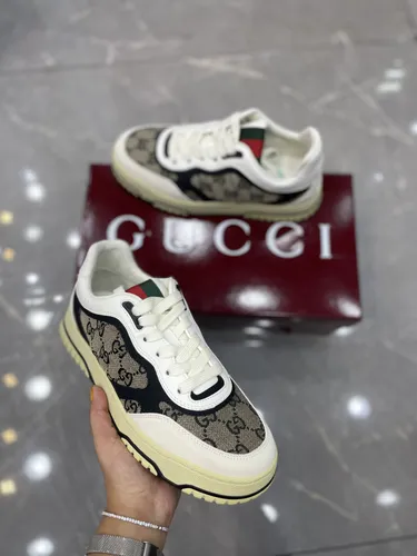 Gucci 09