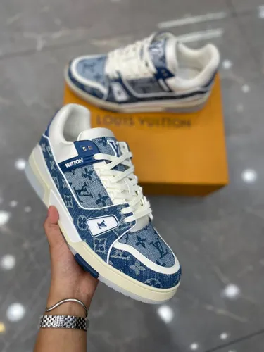 Louis Vuitton 61