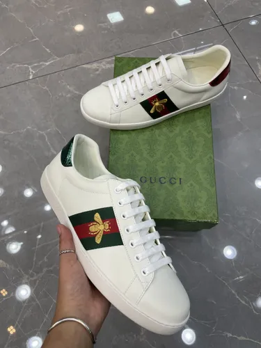 Gucci 39