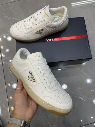 Prada 06
