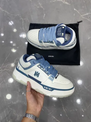 Amiri / Burberry / Louboutin 15