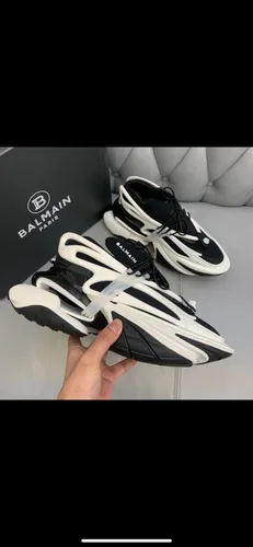 Balenciaga - Balmain 05
