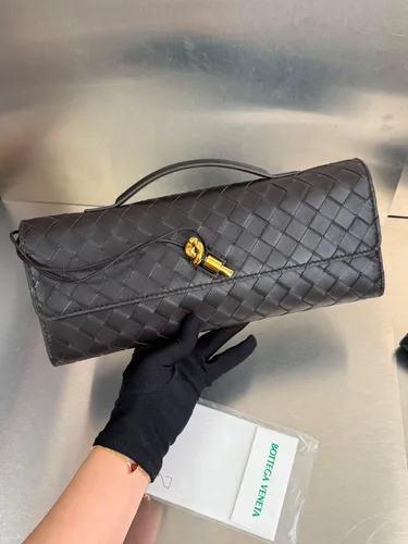Clutch Intrecciato Cinza