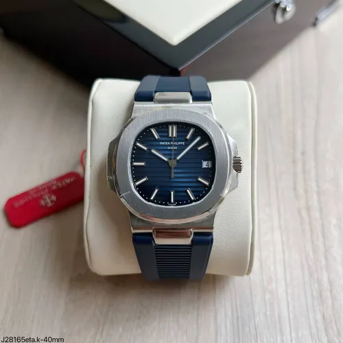 Nautilus 52