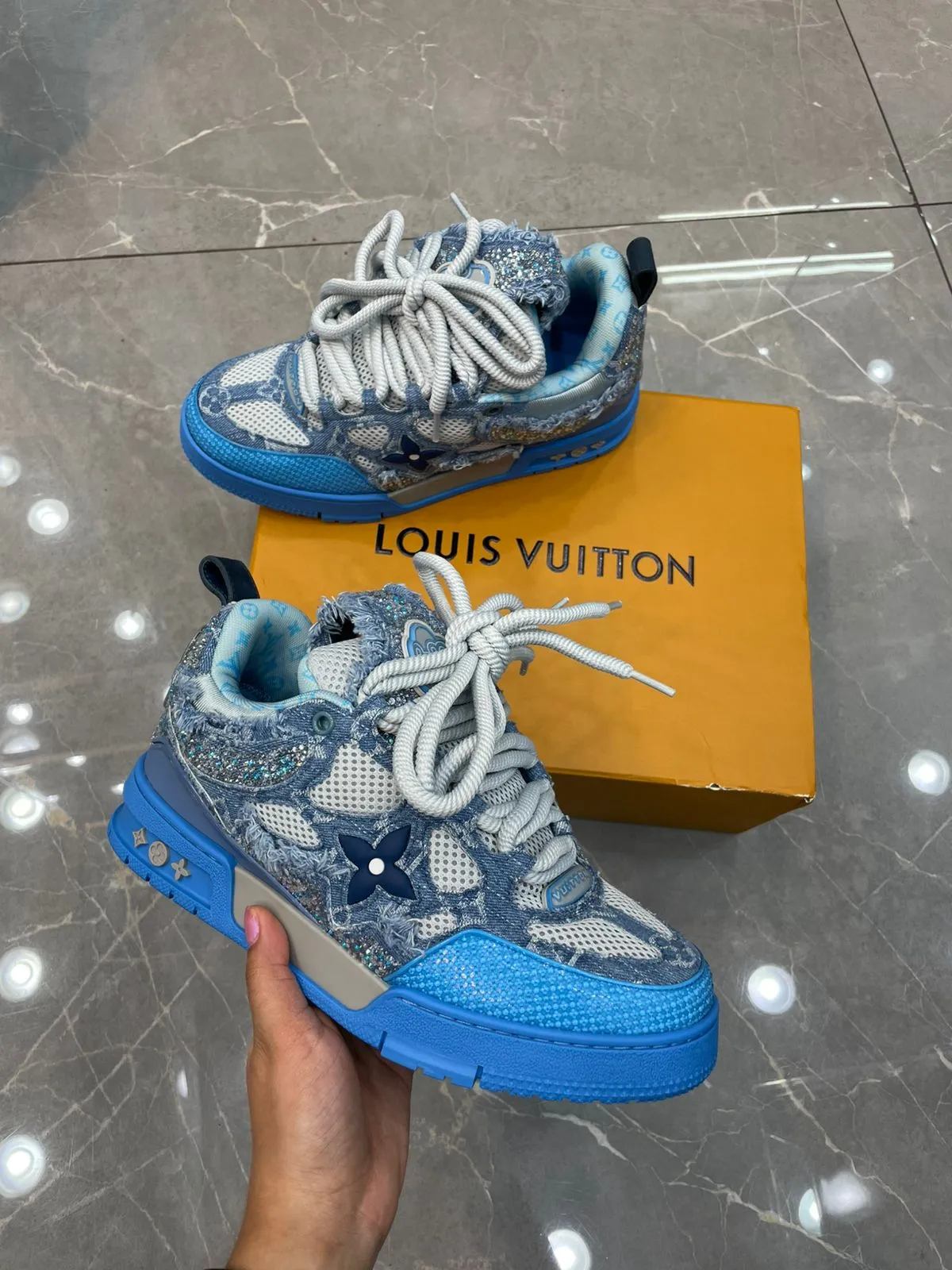 Louis Vuitton 53
