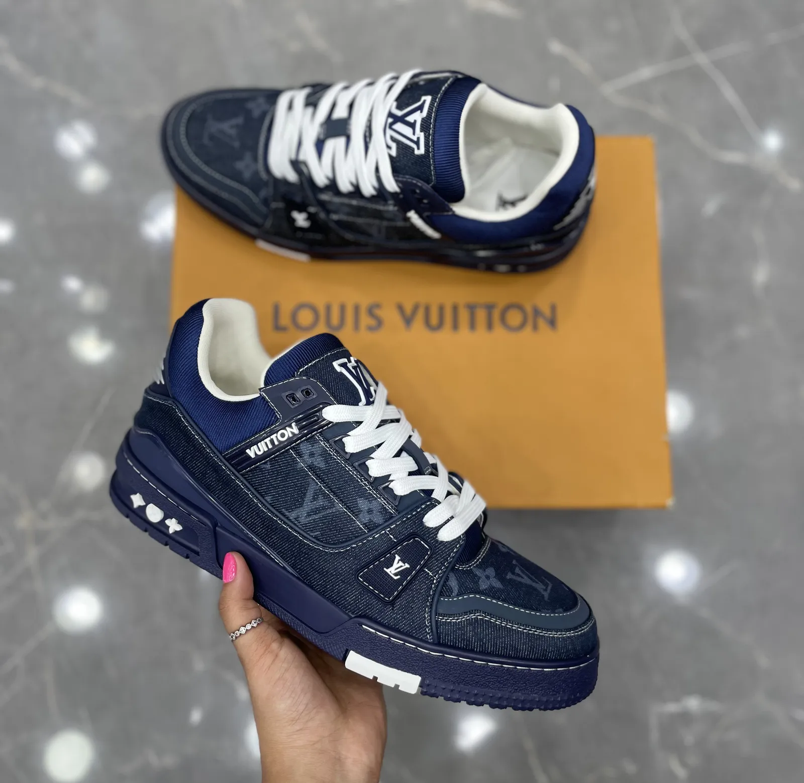 Louis Vuitton 55