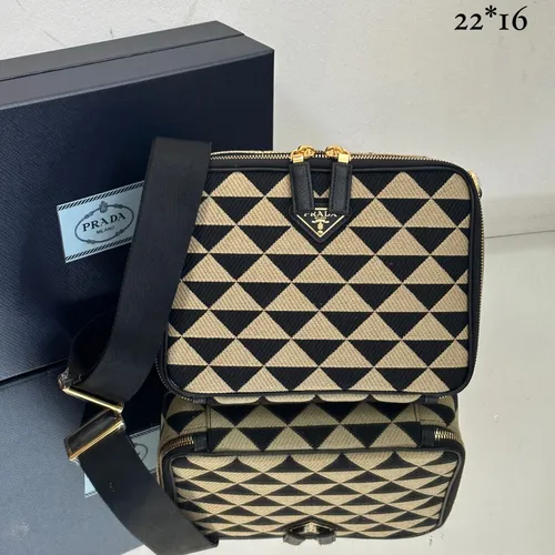 Crossbody Symbole