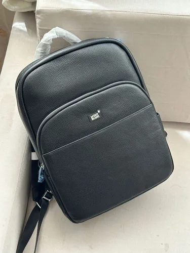 Mochila Couro Preta Lisa