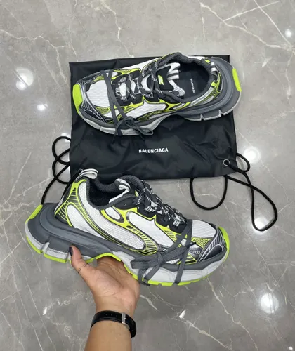 Balenciaga / Balmain 18