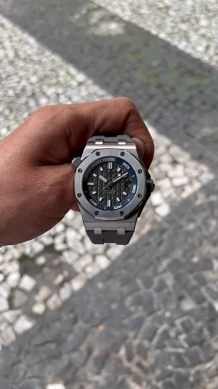 Royal Oak 18