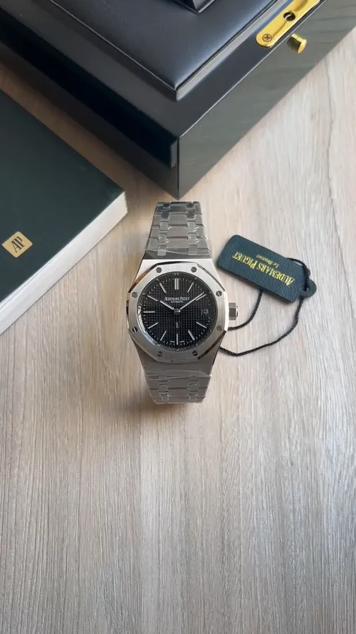 Royal Oak 17