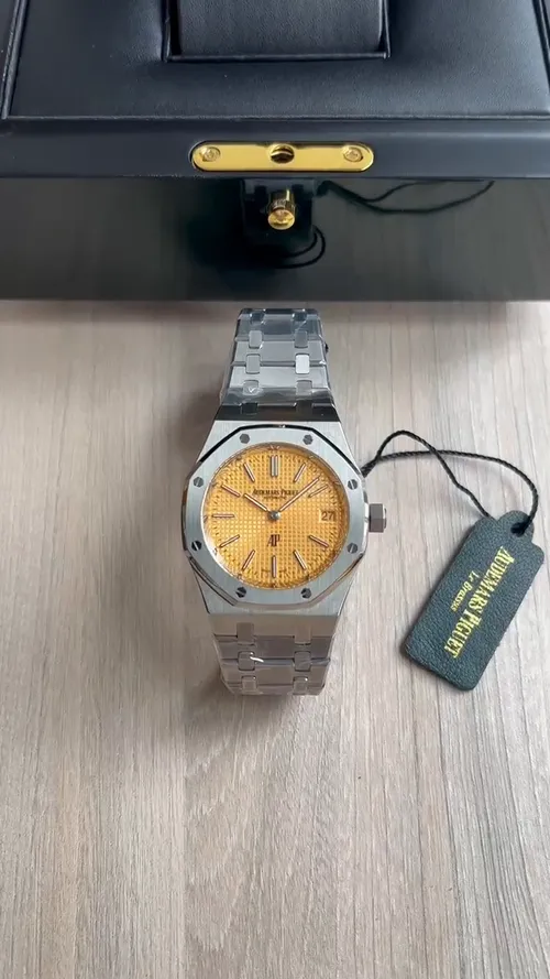 Royal Oak 03